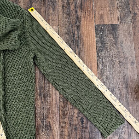 Cabi Aerial Cardigan Thick Chunky Knit Button Front Long Size Medium Olive Green - Picture 16 of 16